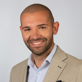 5. Carlos Alberto Perelló Garay
